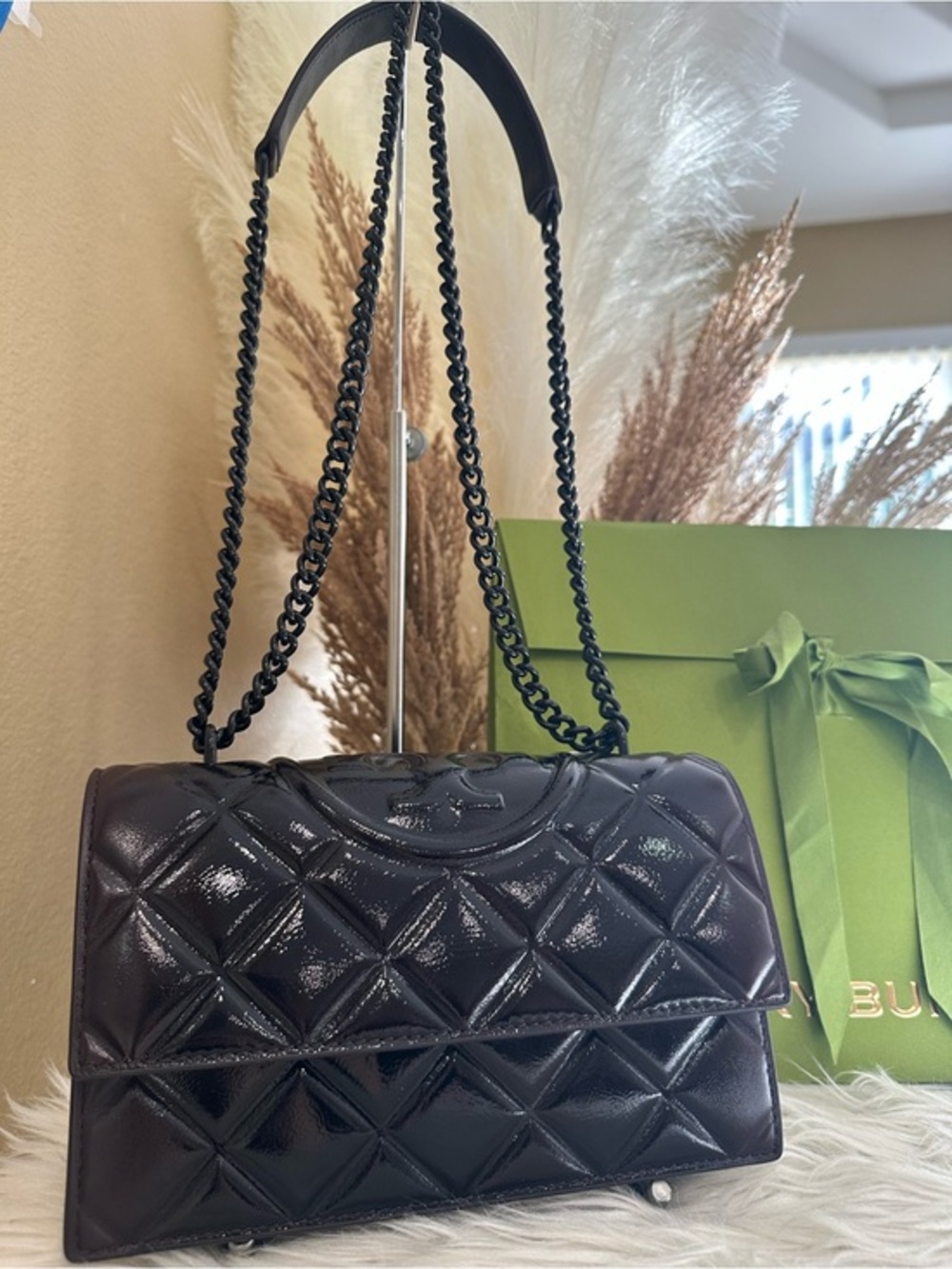 Tory Burch  SMALL FLEMING PATENT SHOULDER BAG